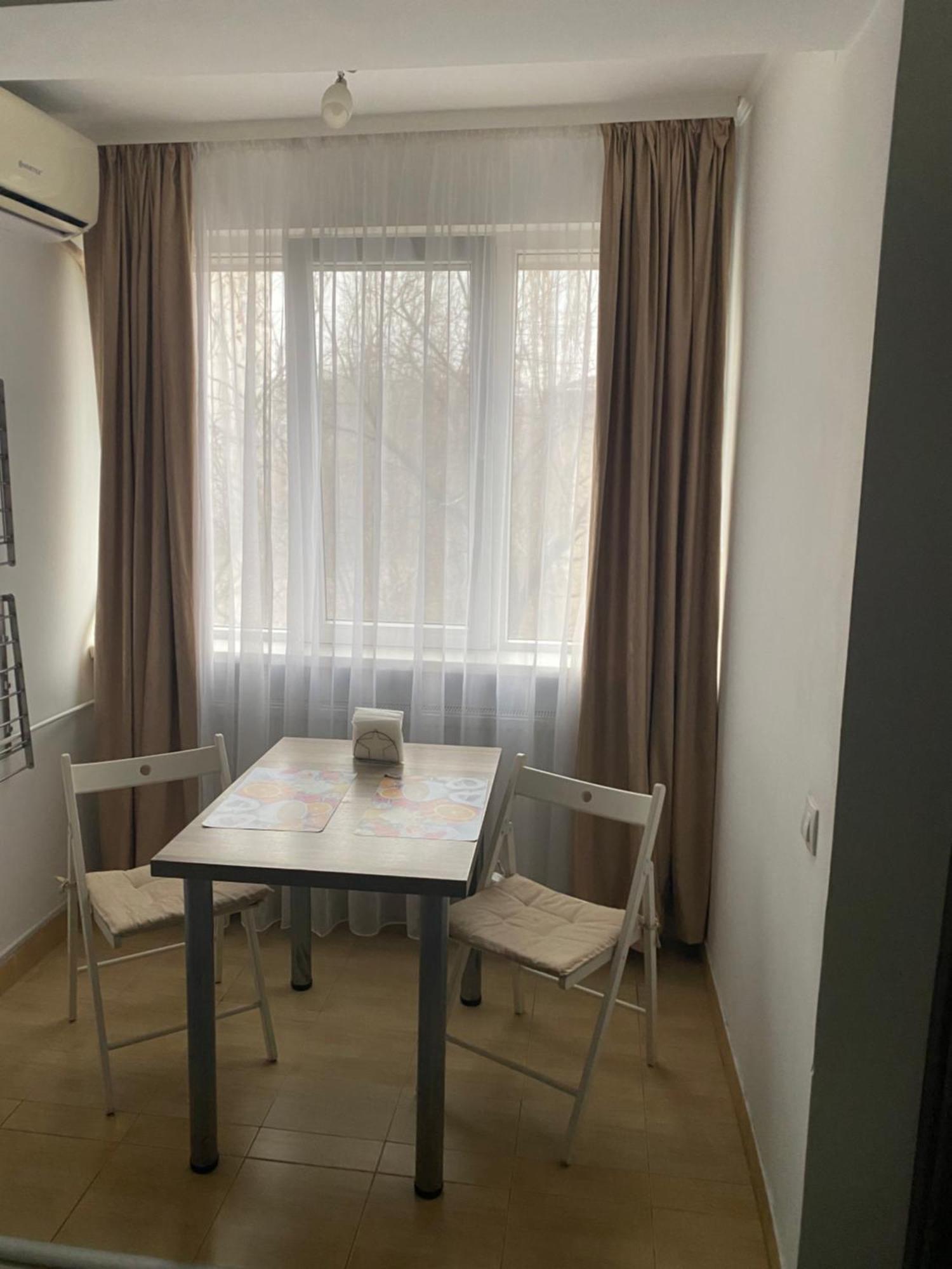 Garsoniera 430 *